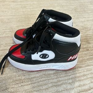 Heelys Kids Black and Red Skate Shoes Size 2